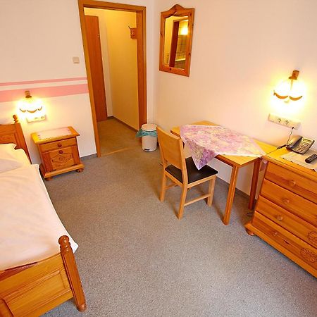 Cprooms24 Miesenbach  エクステリア 写真